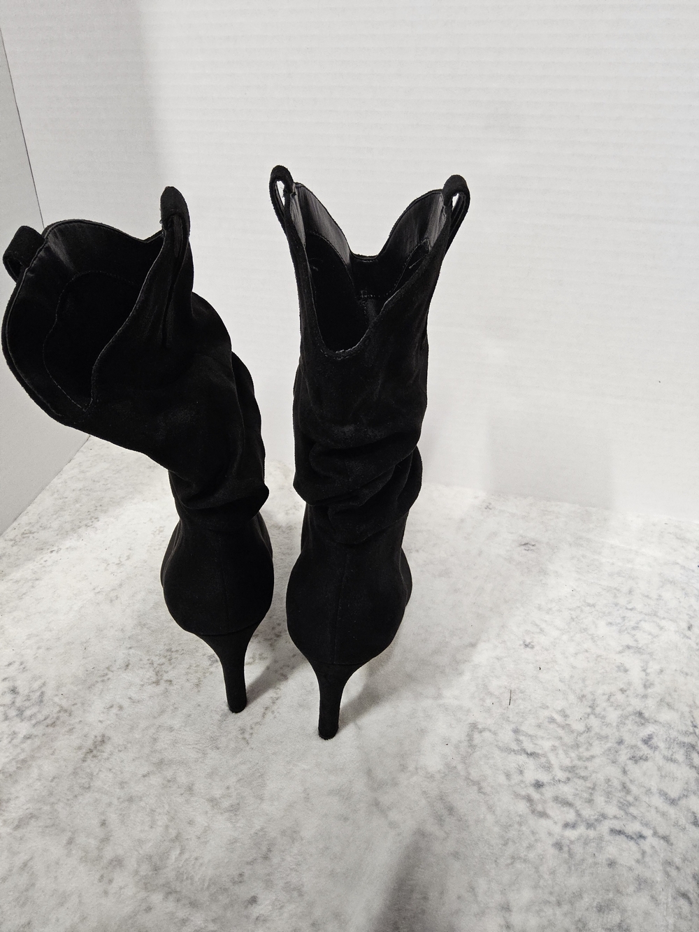 Customer Return Size 10 Marc Fisher Black Pointed Slouch Heeled Boot - Picture 4 of 10